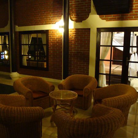 Villa Pelangi Bali Seririt  Extérieur photo