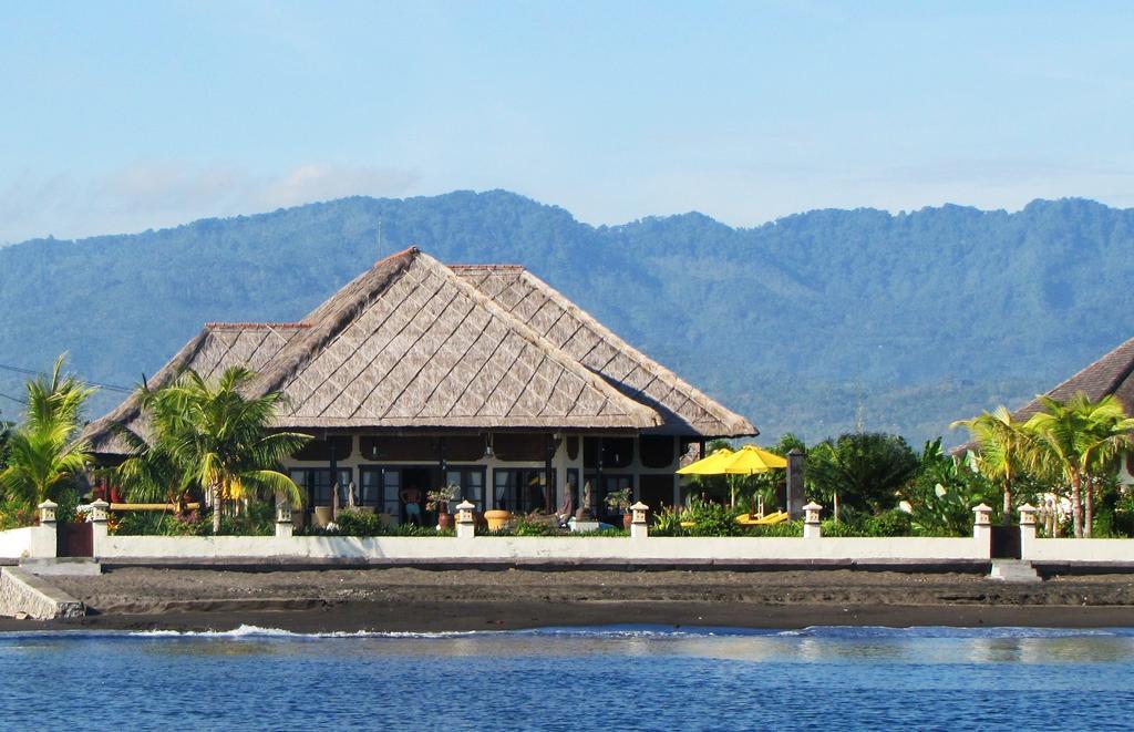 Villa Pelangi Bali Seririt  Extérieur photo