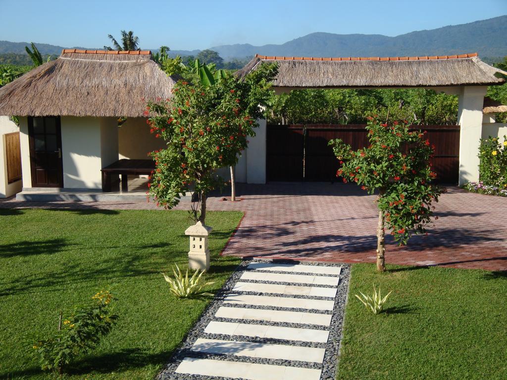 Villa Pelangi Bali Seririt  Chambre photo