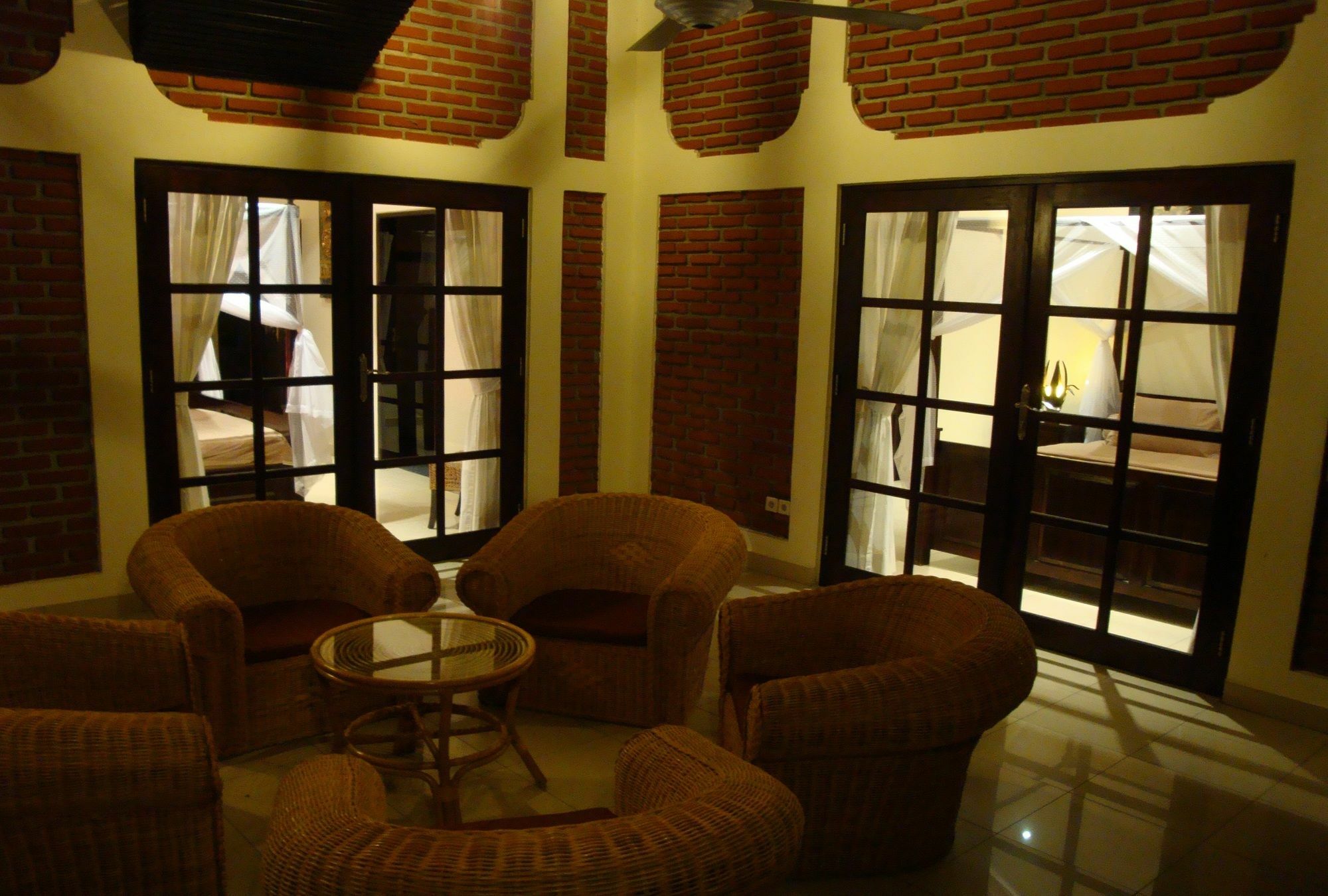 Villa Pelangi Bali Seririt  Extérieur photo